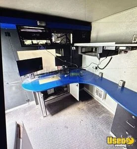 2005 C4500 Other Mobile Business Interior Lighting Wisconsin Diesel Engine for Sale