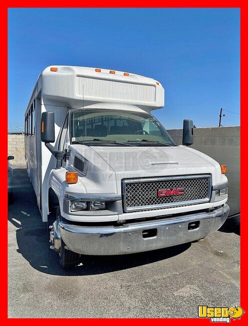 2005 C5500 Shuttle Bus Shuttle Bus California Diesel Engine for Sale