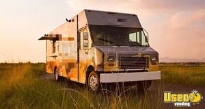 2005 Chassis All-purpose Food Truck Utah Diesel Engine for Sale