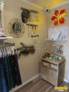 2005 Chassis M, Tsn Body Mobile Boutique Dressing Room Nevada Diesel Engine for Sale