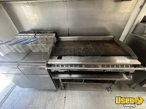 2005 Custom All-purpose Food Truck Surveillance Cameras Maryland Diesel Engine for Sale