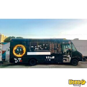 2005 Custom Chassis Forward Co All-purpose Food Truck Concession Window Florida Gas Engine for Sale