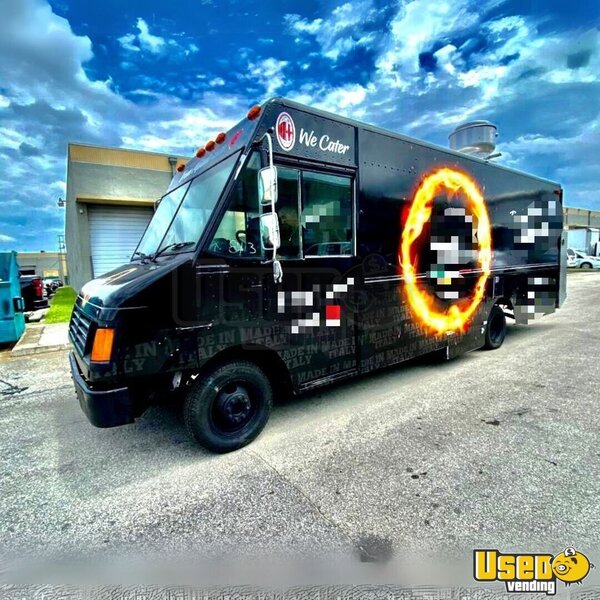 2005 Custom Chassis Forward Co All-purpose Food Truck Florida Gas Engine for Sale