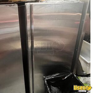 2005 Custom Chassis Forward Co All-purpose Food Truck Work Table Florida Gas Engine for Sale