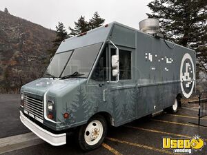 2005 Custom P42 All-purpose Food Truck Concession Window Utah Diesel Engine for Sale
