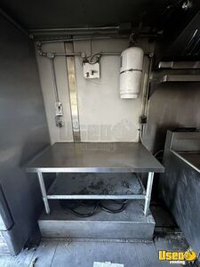 2005 Custom P42 All-purpose Food Truck Hot Water Heater Utah Diesel Engine for Sale