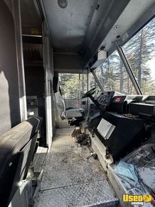 2005 Custom P42 All-purpose Food Truck Prep Station Cooler Utah Diesel Engine for Sale