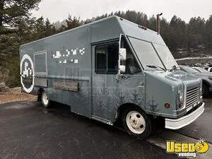 2005 Custom P42 All-purpose Food Truck Utah Diesel Engine for Sale