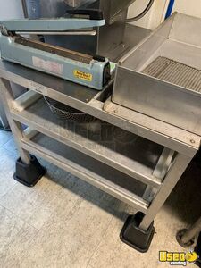 2005 Cw31442 All-purpose Food Truck Microwave New Hampshire Gas Engine for Sale