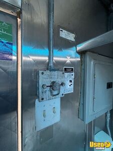 2005 E350 All-purpose Food Truck Electrical Outlets California Gas Engine for Sale
