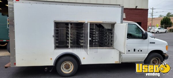 2005 E350 Catering Food Truck New Jersey Gas Engine for Sale