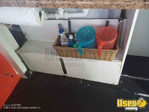 2005 E350 Ice Cream Truck Triple Sink Florida Diesel Engine for Sale