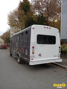 2005 E350 Shuttle Bus 4 Massachusetts Diesel Engine for Sale