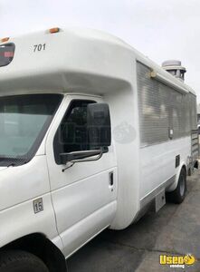 2005 E450 All-purpose Food Truck Cabinets California Gas Engine for Sale