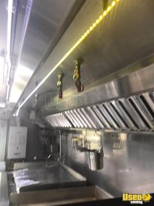 2005 E450 Kitchen Food Truck All-purpose Food Truck Generator Alberta Diesel Engine for Sale