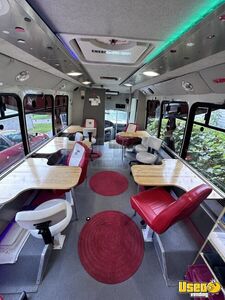 2005 E450 Mobile Hair & Nail Salon Truck Breaker Panel Ontario Diesel Engine for Sale