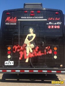 2005 E450 Mobile Hair & Nail Salon Truck Shore Power Cord Ontario Diesel Engine for Sale