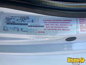 2005 E450 Pet Care / Veterinary Truck 31 California Gas Engine for Sale
