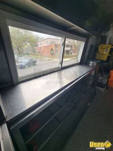 2005 E450 Super Duty All-purpose Food Truck Diamond Plated Aluminum Flooring New York Gas Engine for Sale