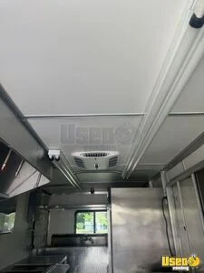 2005 Econoline E-350 All-purpose Food Truck Stainless Steel Wall Covers Virginia Gas Engine for Sale