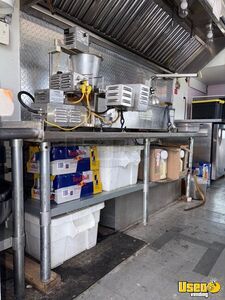 2005 F450 All-purpose Food Truck Insulated Walls Tennessee Gas Engine for Sale
