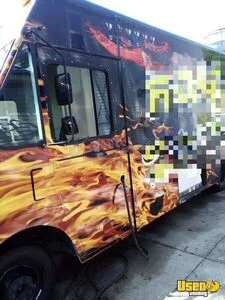 2005 Fl-t-760z All-purpose Food Truck Cabinets Michigan Gas Engine for Sale