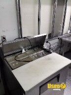 2005 Fl-t-760z All-purpose Food Truck Electrical Outlets Michigan Gas Engine for Sale