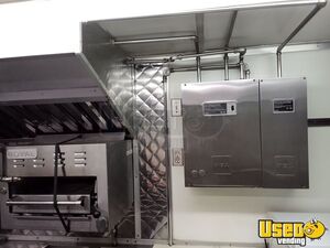 2005 Fl-t-760z All-purpose Food Truck Fresh Water Tank Michigan Gas Engine for Sale
