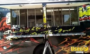 2005 Fl-t-760z All-purpose Food Truck Reach-in Upright Cooler Michigan Gas Engine for Sale