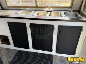 2005 Food Concession Trailer Concession Trailer 34 Pennsylvania for Sale