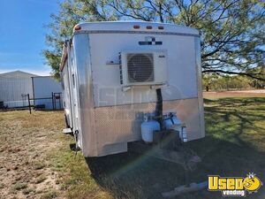 2005 Food Concession Trailer Concession Trailer Removable Trailer Hitch Texas for Sale