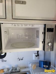 2005 Food Concession Trailer Kitchen Food Trailer Pro Fire Suppression System Texas for Sale