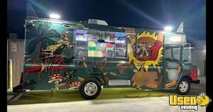 2005 Food Truck All-purpose Food Truck Air Conditioning California Gas Engine for Sale