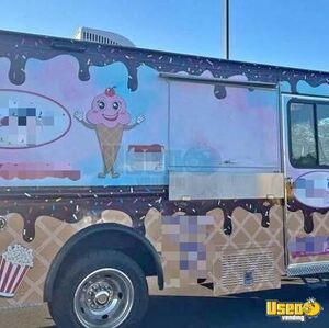 2005 Food Truck All-purpose Food Truck Air Conditioning Pennsylvania Gas Engine for Sale