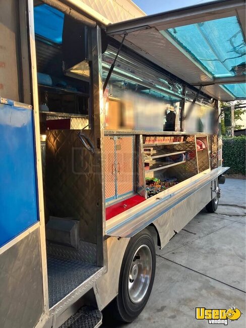 2005 Food Truck All-purpose Food Truck California Gas Engine for Sale