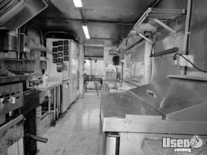 2005 Food Truck All-purpose Food Truck Concession Window Minnesota for Sale