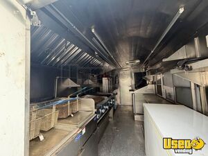 2005 Food Truck All-purpose Food Truck Deep Freezer California Gas Engine for Sale