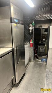 2005 Food Truck All-purpose Food Truck Deep Freezer Iowa for Sale