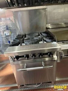 2005 Food Truck All-purpose Food Truck Diamond Plated Aluminum Flooring California Gas Engine for Sale