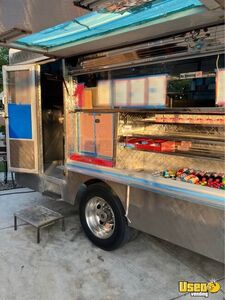 2005 Food Truck All-purpose Food Truck Diamond Plated Aluminum Flooring California Gas Engine for Sale