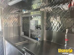 2005 Food Truck All-purpose Food Truck Exterior Customer Counter Pennsylvania Gas Engine for Sale