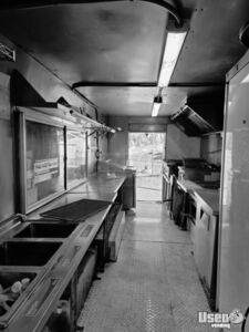 2005 Food Truck All-purpose Food Truck Stainless Steel Wall Covers Minnesota for Sale