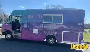 2005 Food Truck All-purpose Food Truck Stainless Steel Wall Covers New Jersey Diesel Engine for Sale