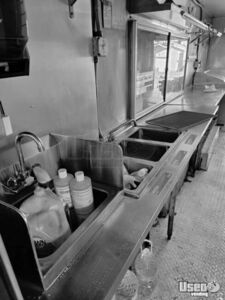 2005 Food Truck All-purpose Food Truck Upright Freezer Minnesota for Sale