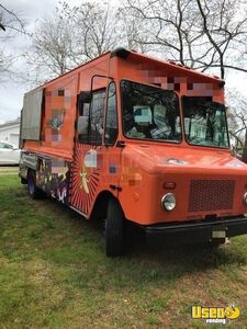 2005 Ford Workhorse All-purpose Food Truck New Jersey Gas Engine for Sale