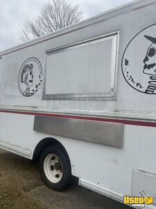 2005 Freightliner Mt45 Chasis M Line All-purpose Food Truck Air Conditioning Indiana Diesel Engine for Sale