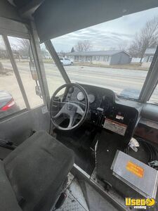 2005 Freightliner Mt45 Chasis M Line All-purpose Food Truck Concession Window Indiana Diesel Engine for Sale