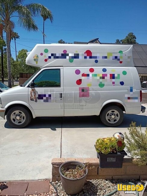 2005 Ice Cream Truck California Gas Engine for Sale