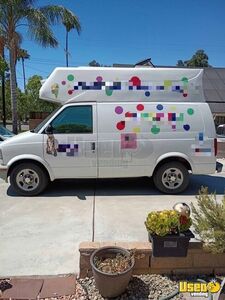 2005 Ice Cream Truck California Gas Engine for Sale