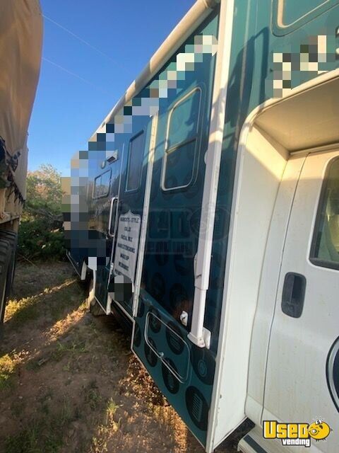 2005 Jayco Mt Mobile Hair Salon Truck Mobile Hair & Nail Salon Truck Colorado Gas Engine for Sale